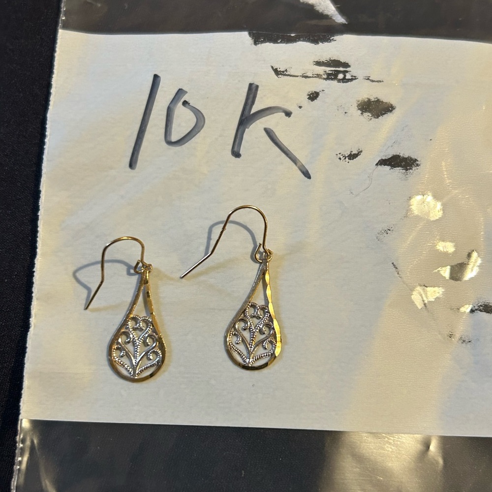 Gold earrings - Picture 9 of 11